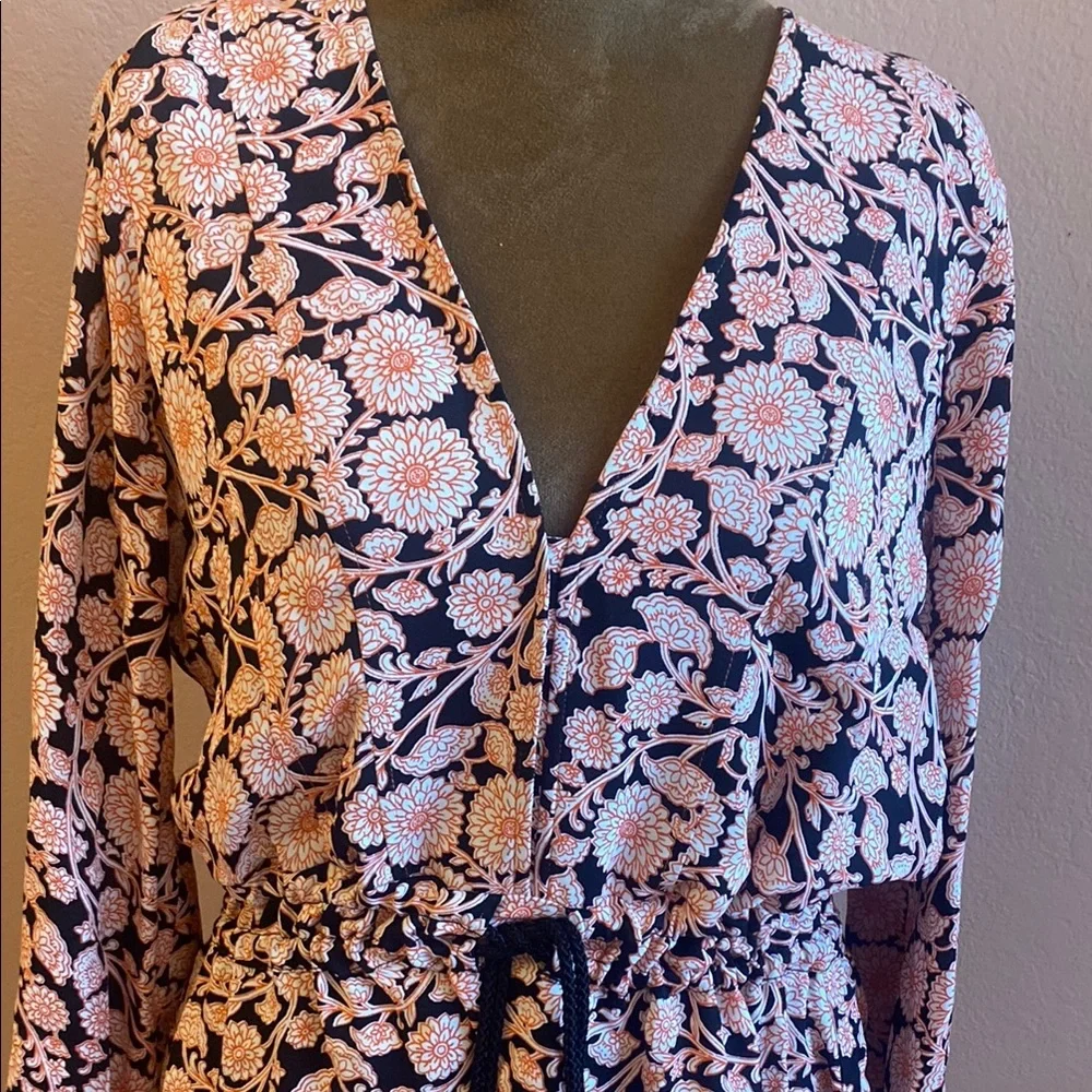 REISS Floral Print Flippy Dress. - Picture 2 of 8